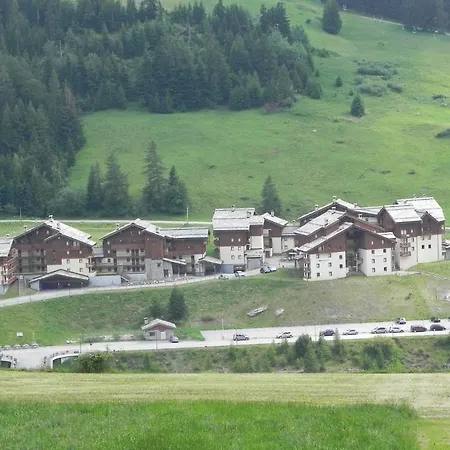 Kompleks wypoczynkowy Lagrange Les Valmonts De Val Cenis 3*