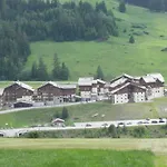 Kompleks wypoczynkowy Lagrange Les Valmonts De Val Cenis 3*
