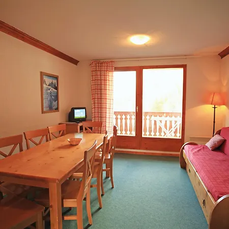 Holiday park Lagrange Les Valmonts De Val Cenis 3*