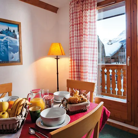 Lagrange Les Valmonts De Val Cenis 假日公园 琴山朗勒堡